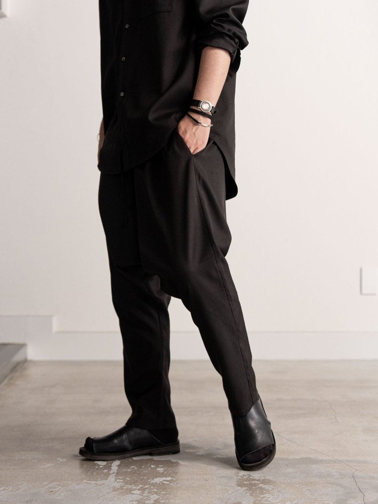 CLASSIC SAROUEL SLACKS [BLACK] – PGND.