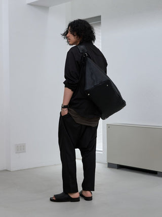 FRONT ZIP LEATHER TRAVEL BAG [LĀVE LEATHER]