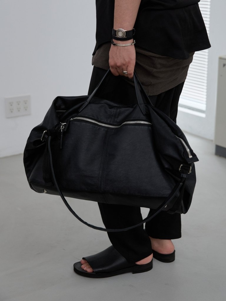 FRONT ZIP LEATHER TRAVEL BAG [LĀVE LEATHER] – PGND.