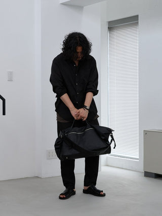 FRONT ZIP LEATHER TRAVEL BAG [LĀVE LEATHER]