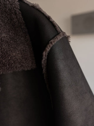 HIGH-END FAUX MOUTON COAT [BLACK/GRAY]