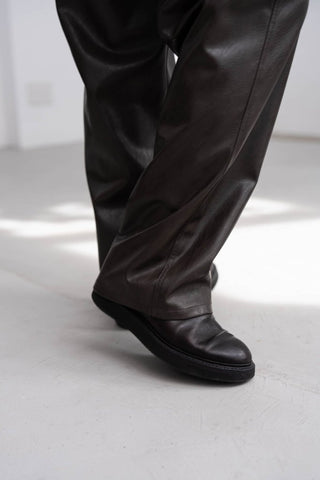 M-35 FAUX LEATHER TROUSERS [TAUPE BROWN]