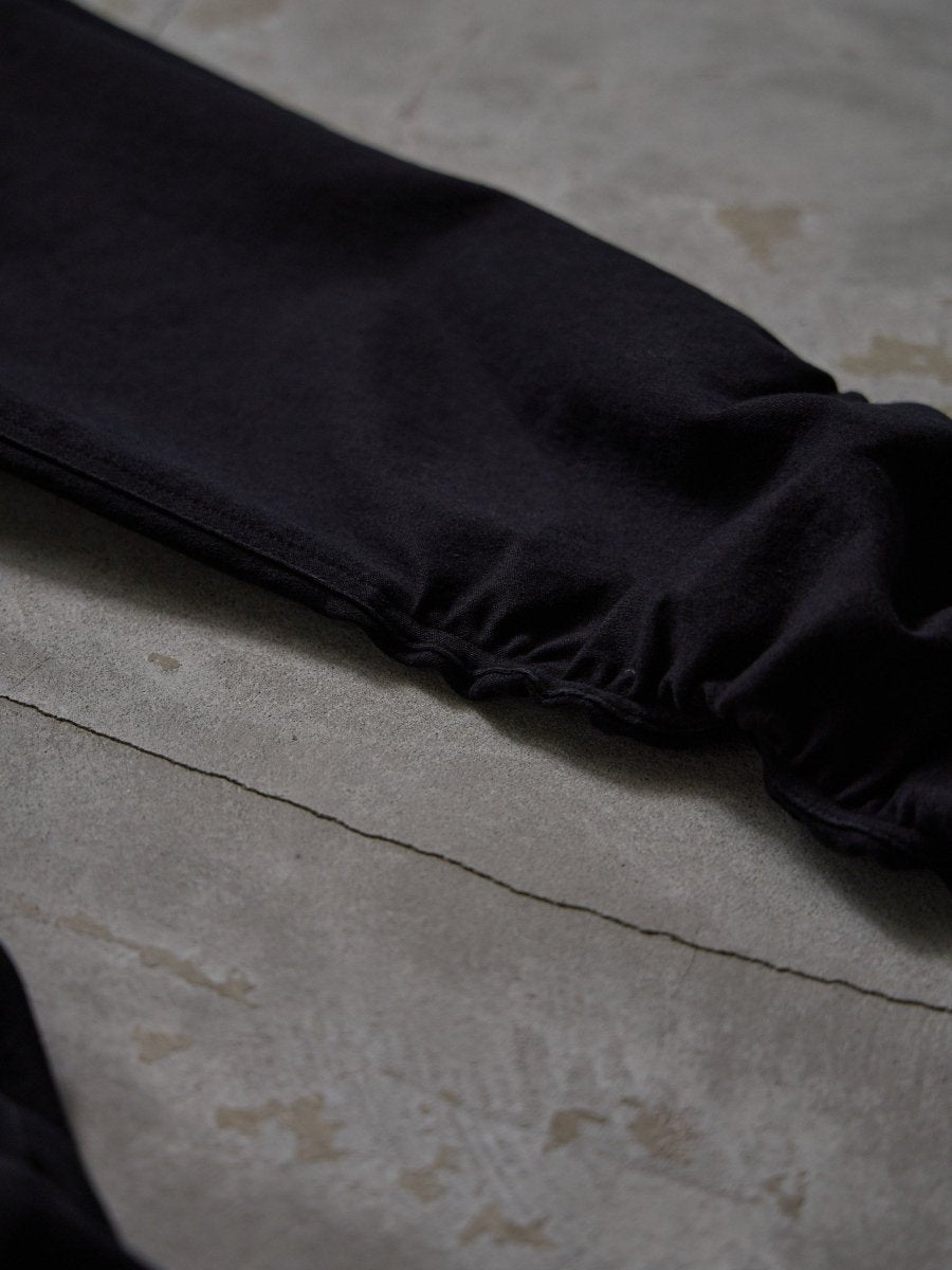 SHIRRING SAROUEL SKINNY JEANS[black] – PGND.