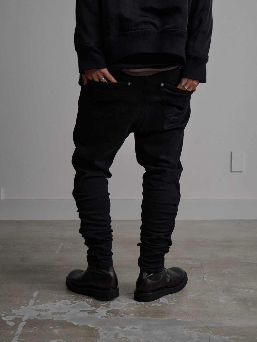 SHIRRING SAROUEL SKINNY JEANS[black] – PGND.