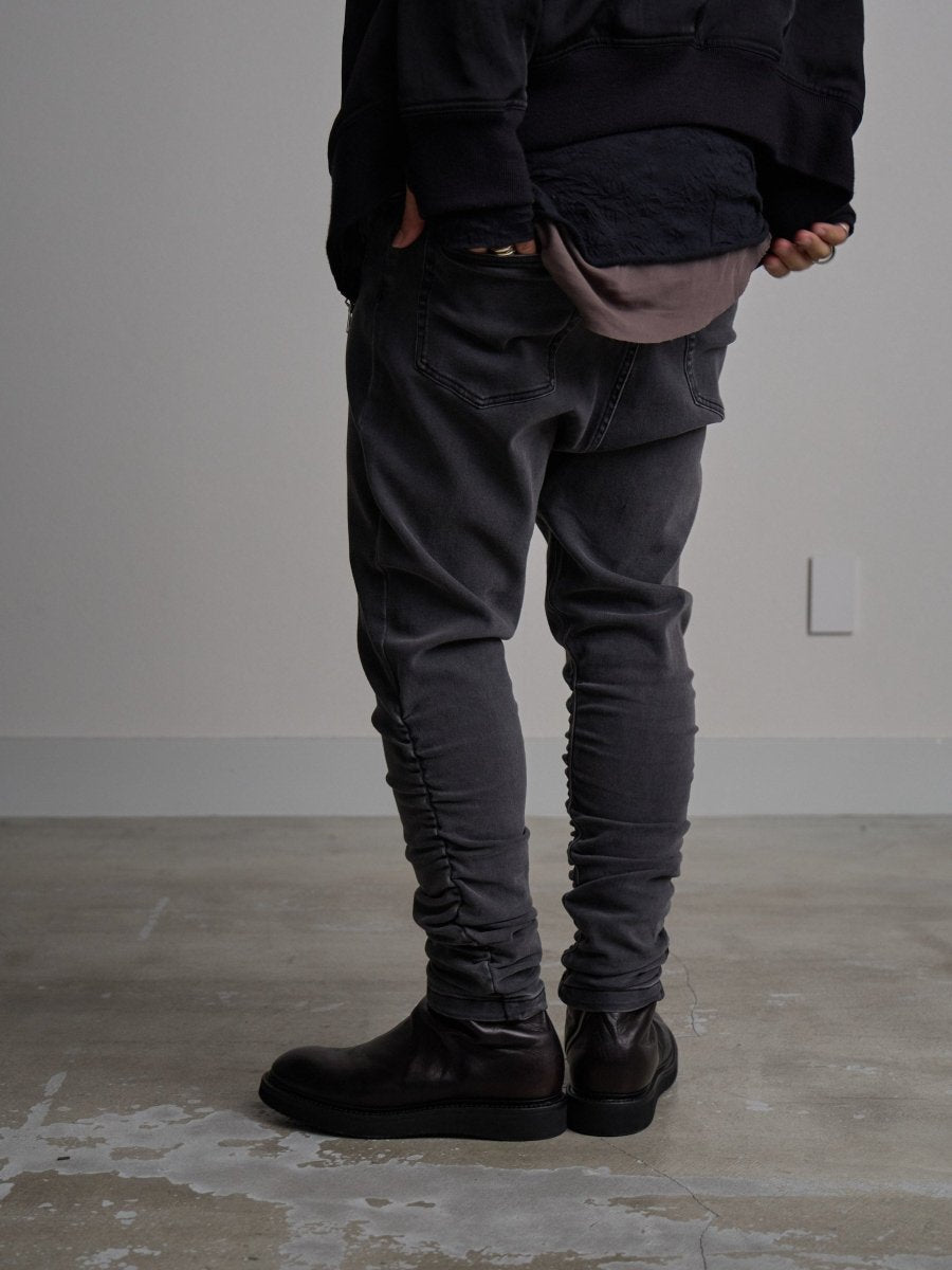 SHIRRING SAROUEL SKINNY JEANS[dark gray] – PGND.
